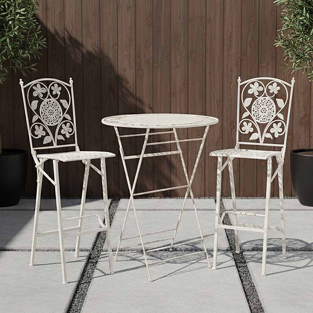 Chivari Barcelona Bistro Set in White includes 32