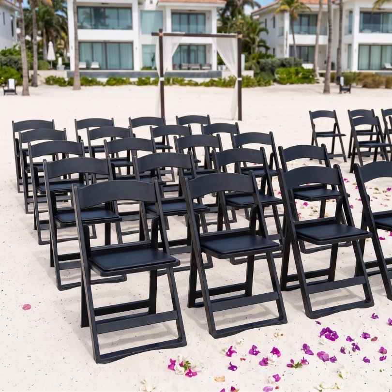 ChairMates Black Grass and Sand Series Resin Folding Chair with Black Vinyl Cushion and Stainless Steel Hardware CFRBGS-AX-T