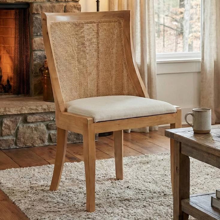 Chivari Natural White Wash Hampton Chair with Ivory Fabric Cushion CHWNWW-IVYF-KT