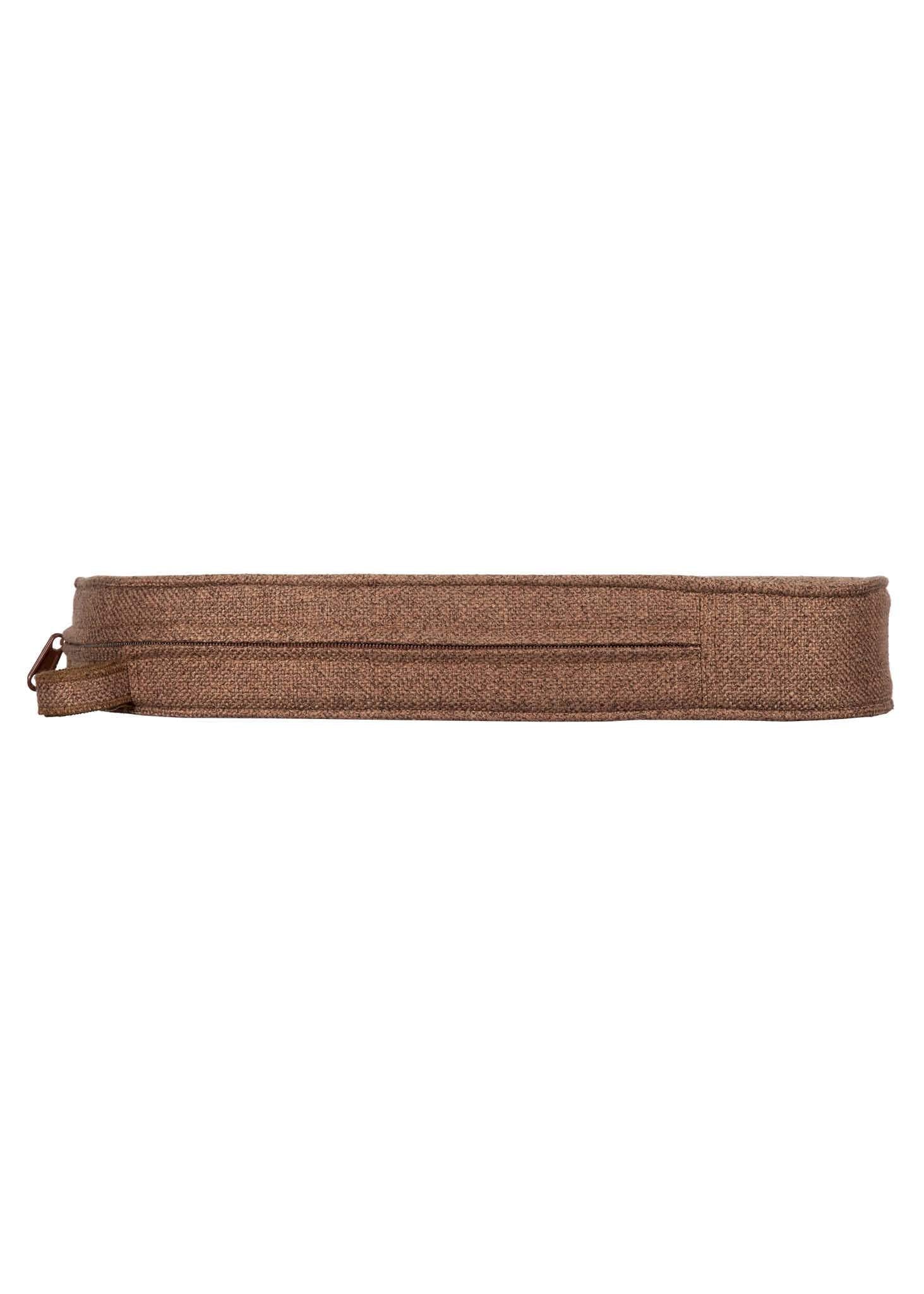 Chivari Light Brown with Light Brown Piping 2.5