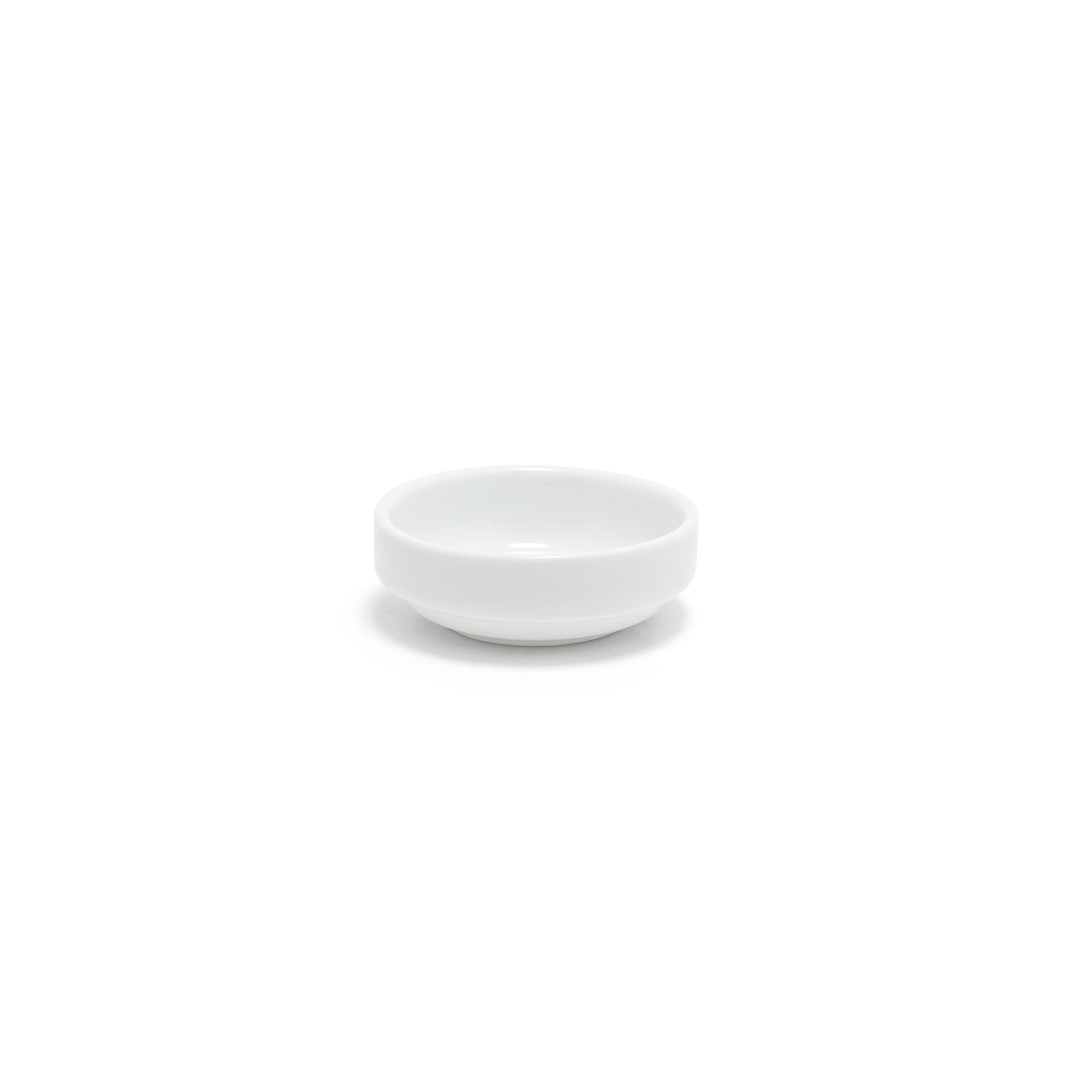 Front of the House FOH DSD057WHP24 Monaco 1.5 oz Superwhite Round Porcelain Ramekin - Case of 24 FOH-DSD057WHP24