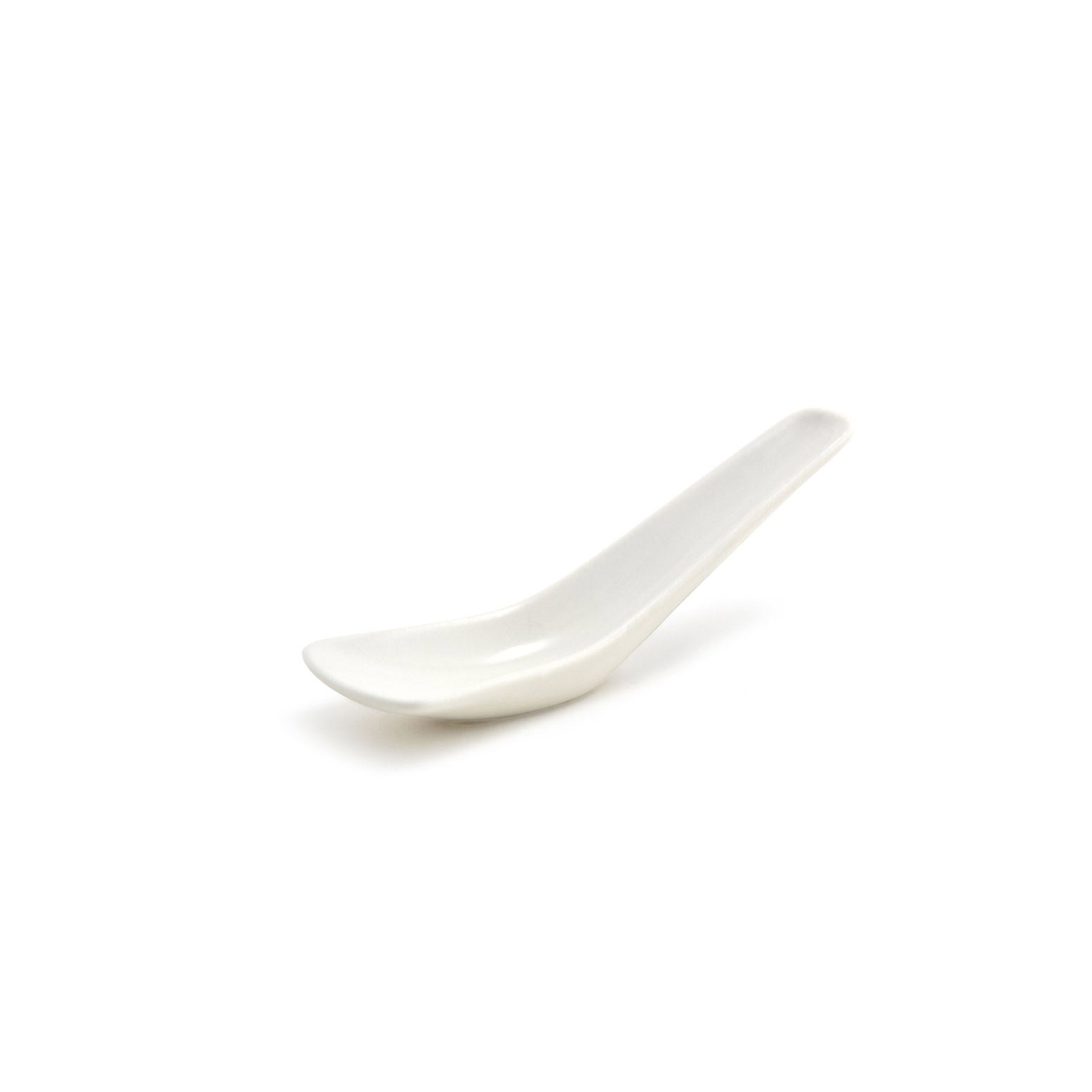 Front of the House FOH FSP000BEP23 5.5" Catalyst® Asian Spoon - Case of 12 FOH-FSP000BEP23