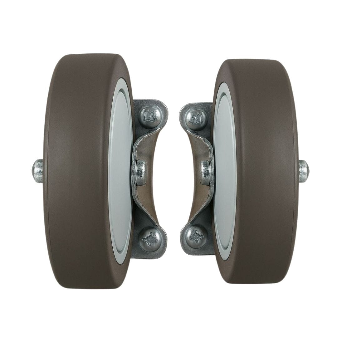 Chivari A Pair of Fixed and Swivel Wheels 5