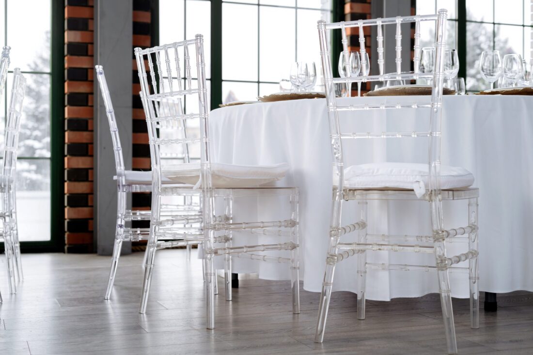 Transparent,Plastic,Chairs,For,Wedding,Guests.,Modern,Loft,Space,,Large