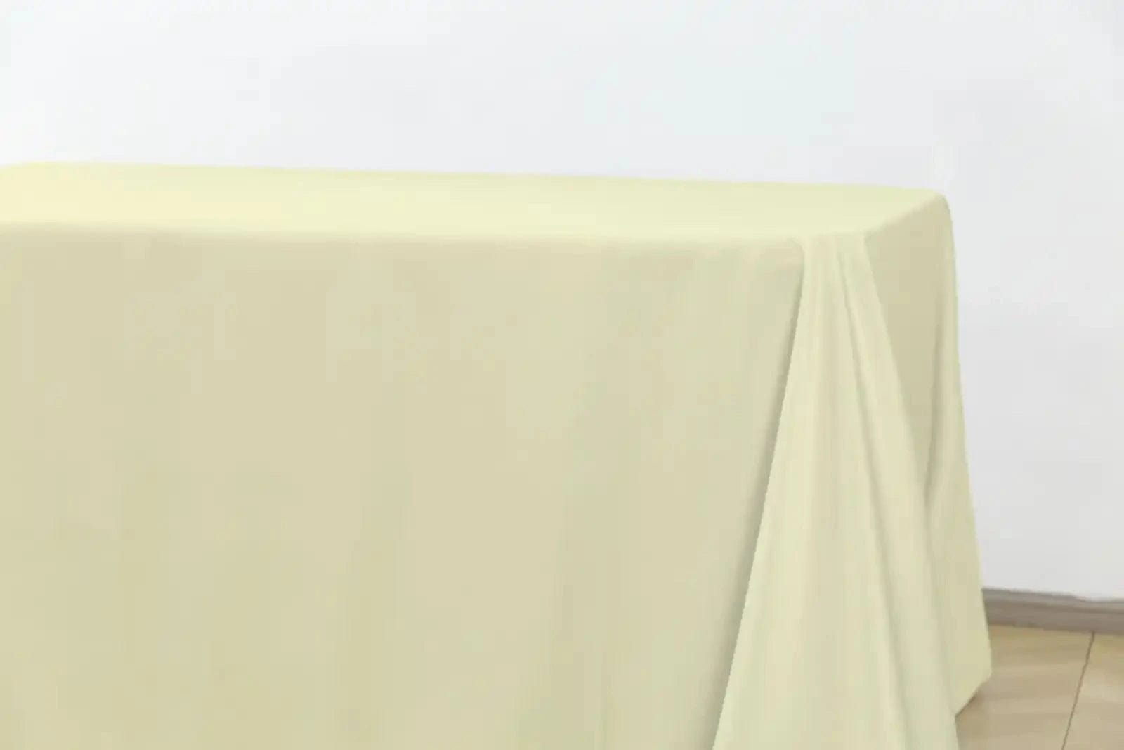 Chivari 5-Pack Ivory Polyester Rectangle Tablecloth 190gsm 90" x 132" SX-TABLPOLY-90132-IVR-5