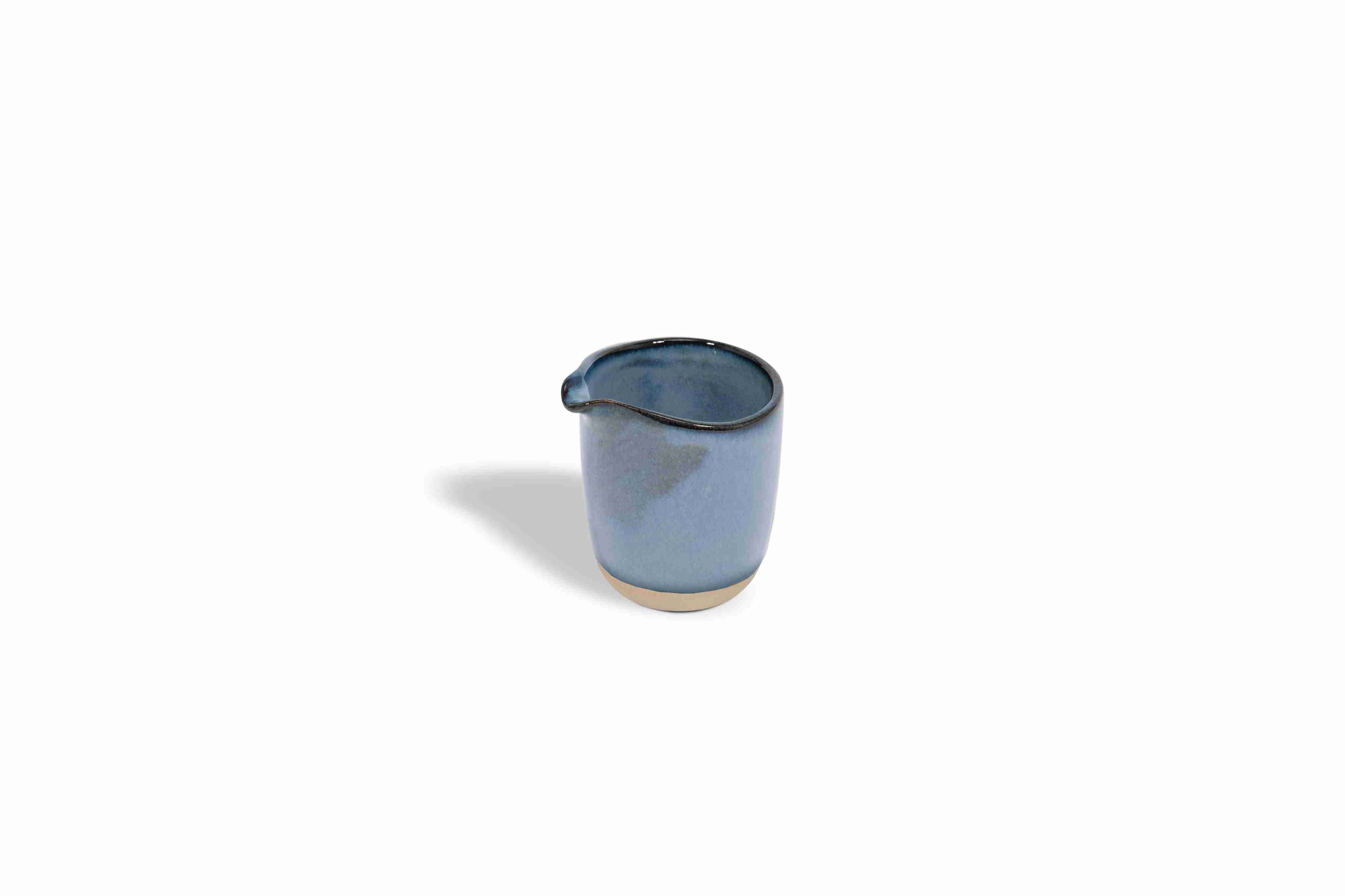 Front of the House Front of the House 4oz Artefact® Pourer - Indigo (Sold in case pack of 12) FOH-TCR018BLP23