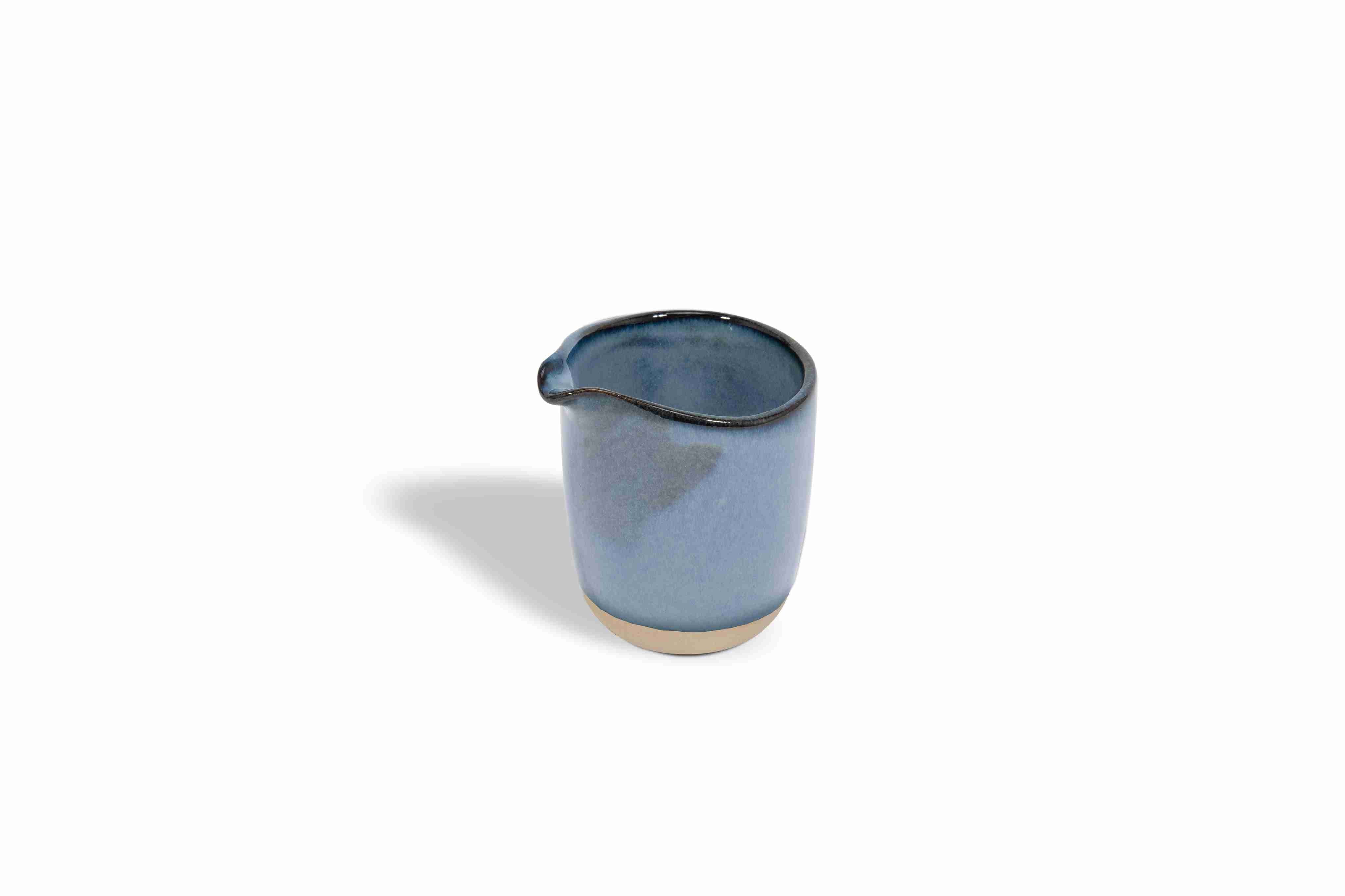 Front of the House Front of the House 8oz Artefact® Pourer - Indigo (Sold in case pack of 12) FOH-TCR019BLP23