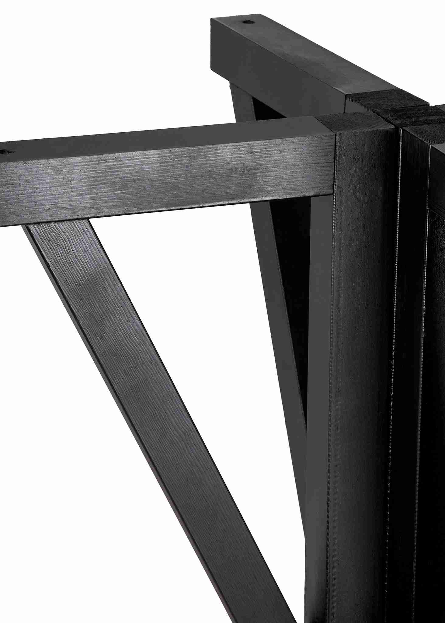 Chivari 36" (3 Foot) Black Round Farm Cocktail Table TFARMCKTL36-BL-AX-T