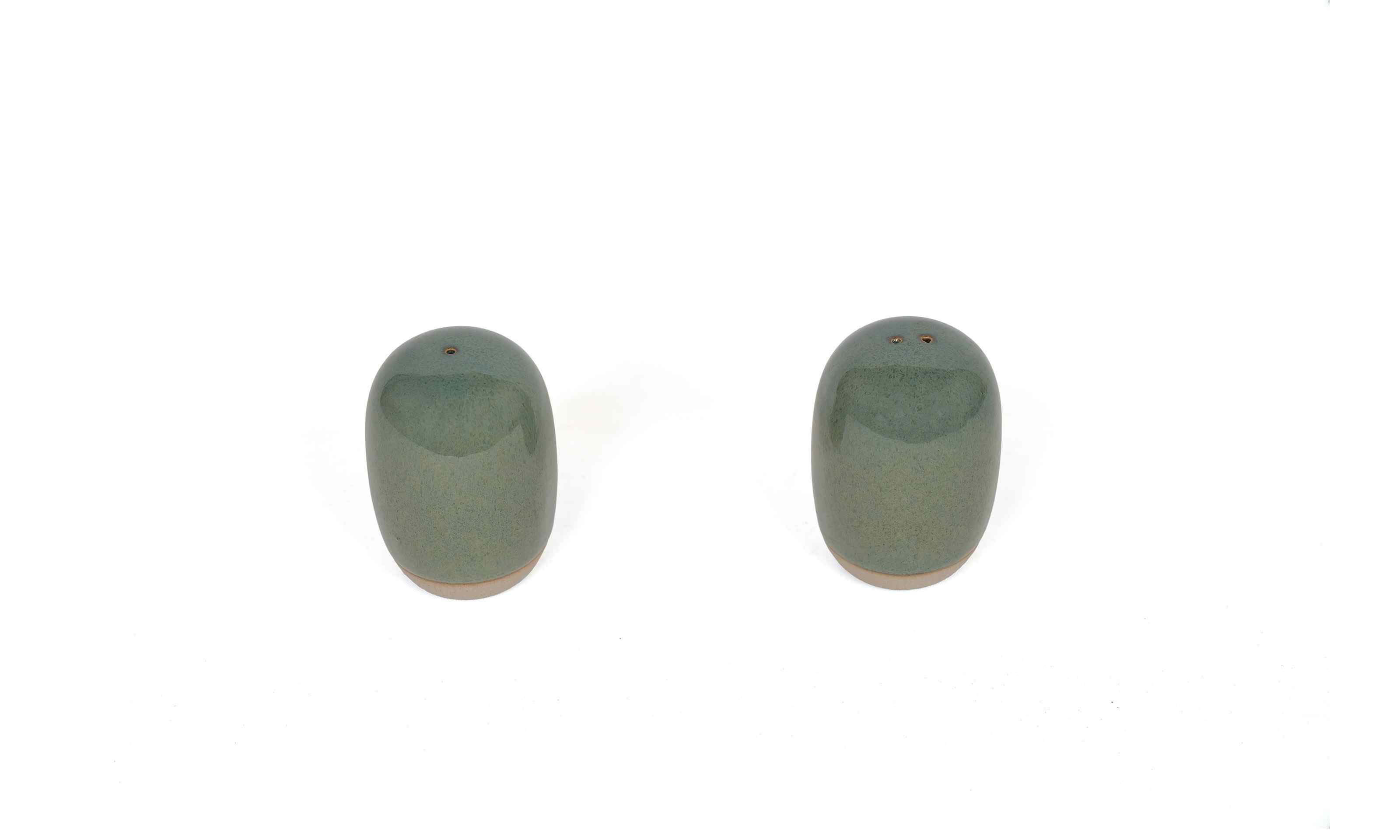 Front of the House Front of the House Artefact® Salt & Pepper Set - 3oz - Moss (Sold in case pack of 6) FOH-TSP105GRP22