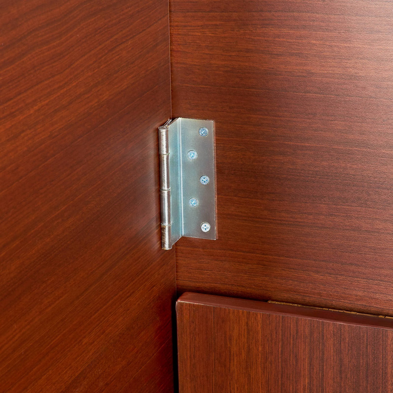 Chivari Walnut 42