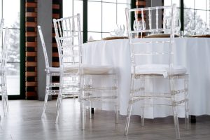 clear chiavari chairs